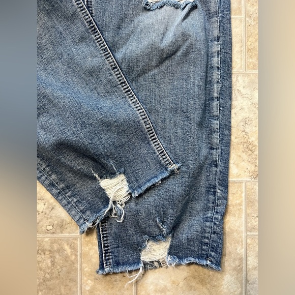 Women’s silver jeans Sam distressed 14/27 - Picture 4 of 10